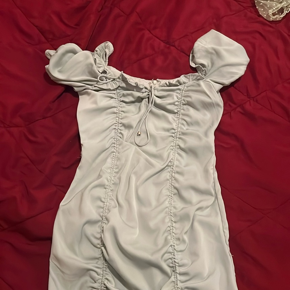 Sadly the dress was a bit too big on me, but it is a very amazing dress.